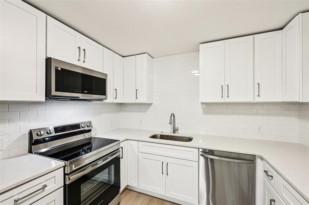 На продажу: $490,000 (3 спален, 2 ванн, 1530 Квадратных фут)