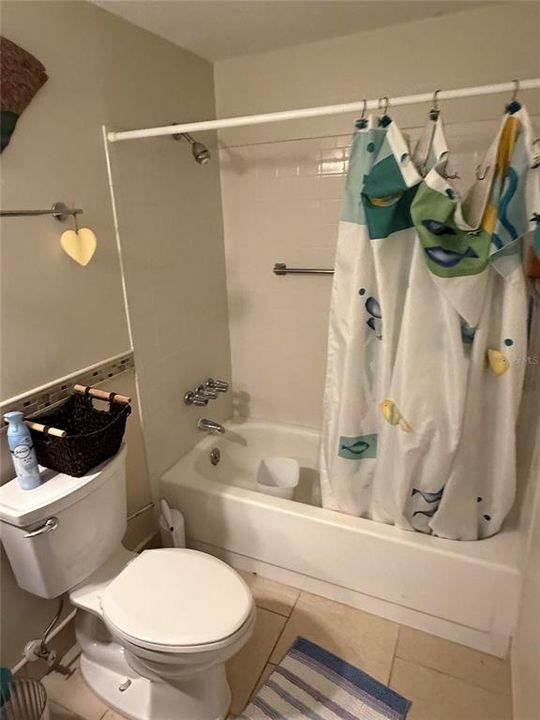 For Sale: $159,999 (2 beds, 2 baths, 1095 Square Feet)