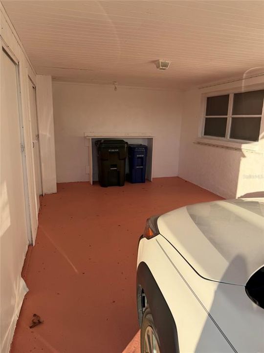 For Sale: $159,999 (2 beds, 2 baths, 1095 Square Feet)