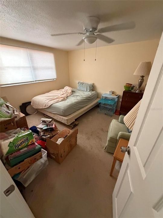 For Sale: $159,999 (2 beds, 2 baths, 1095 Square Feet)