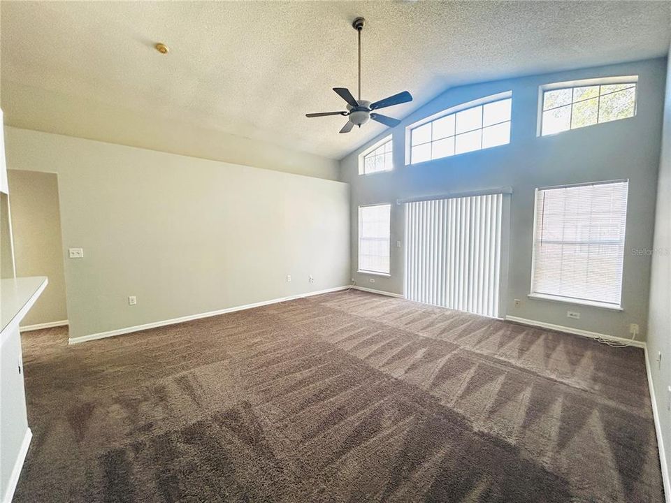 En Renta: $1,650 (3 camas, 2 baños, 1229 Pies cuadrados)