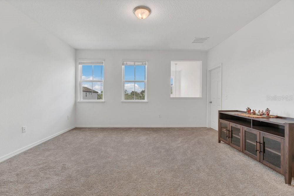 En Renta: $3,750 (5 camas, 4 baños, 3769 Pies cuadrados)