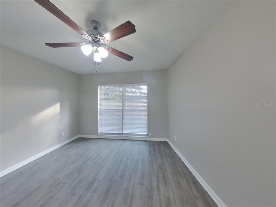 En Renta: $2,159 (4 camas, 2 baños, 1979 Pies cuadrados)