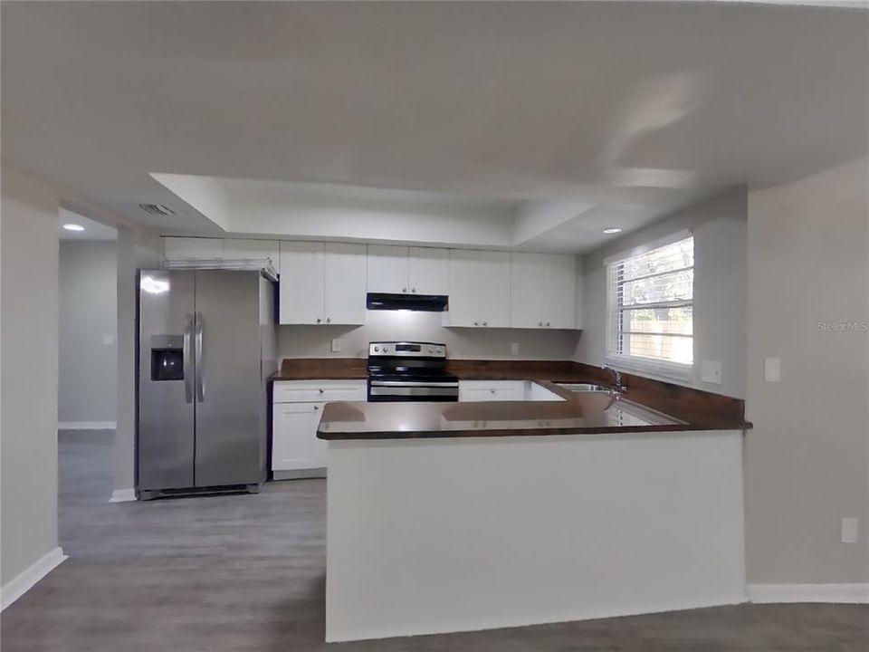 En Renta: $2,159 (4 camas, 2 baños, 1979 Pies cuadrados)