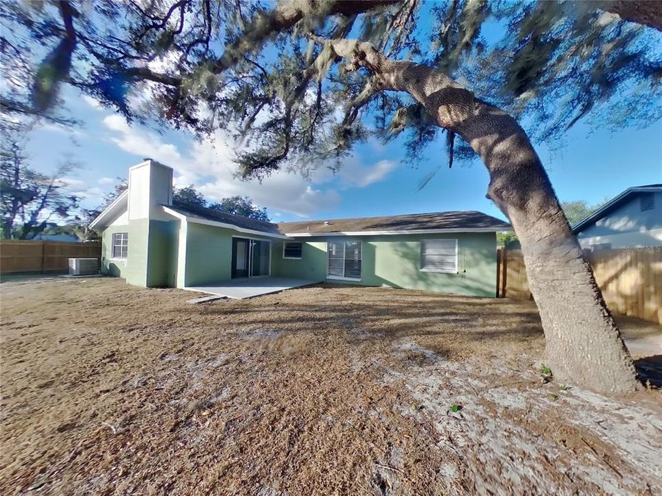 En Renta: $2,159 (4 camas, 2 baños, 1979 Pies cuadrados)