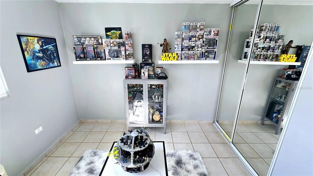 For Sale: $385,000 (3 beds, 2 baths, 1546 Square Feet)