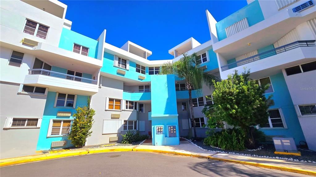 For Sale: $385,000 (3 beds, 2 baths, 1546 Square Feet)