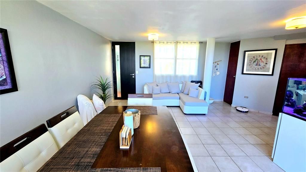 For Sale: $385,000 (3 beds, 2 baths, 1546 Square Feet)