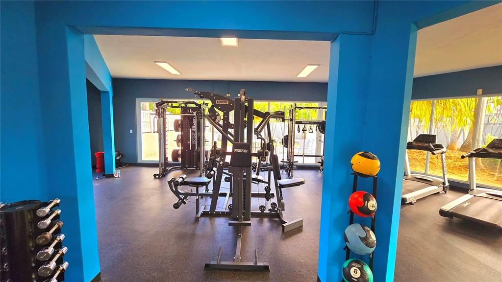 For Sale: $385,000 (3 beds, 2 baths, 1546 Square Feet)