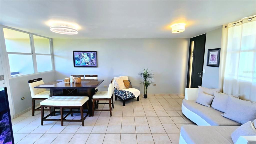 For Sale: $385,000 (3 beds, 2 baths, 1546 Square Feet)