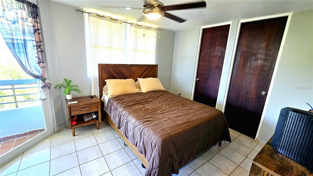 For Sale: $385,000 (3 beds, 2 baths, 1546 Square Feet)