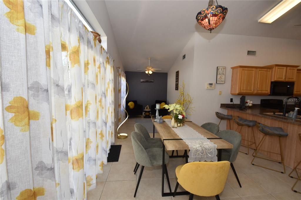 待售: $309,900 (3 贝兹, 2 浴室, 1580 平方英尺)