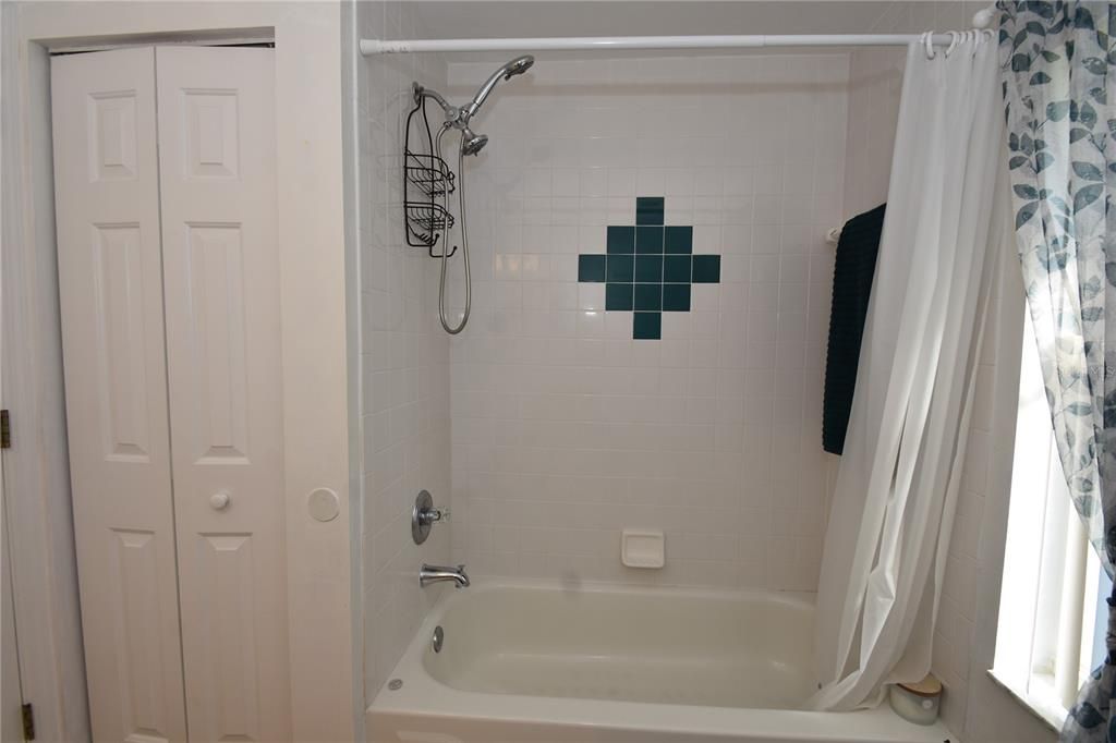 待售: $309,900 (3 贝兹, 2 浴室, 1580 平方英尺)