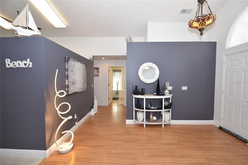 待售: $309,900 (3 贝兹, 2 浴室, 1580 平方英尺)