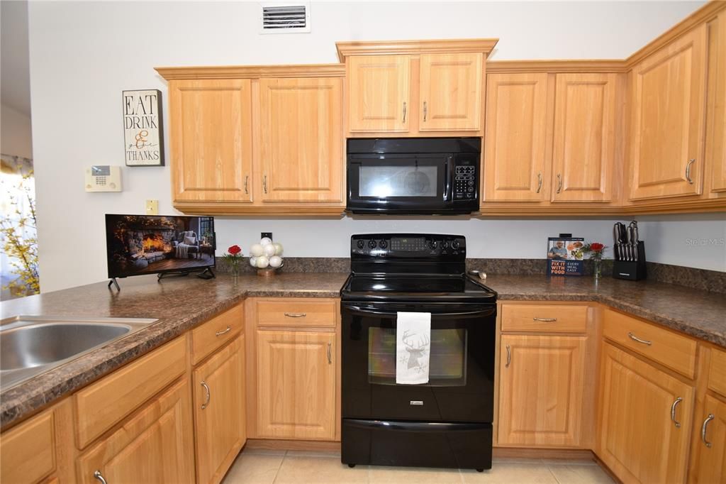 待售: $309,900 (3 贝兹, 2 浴室, 1580 平方英尺)