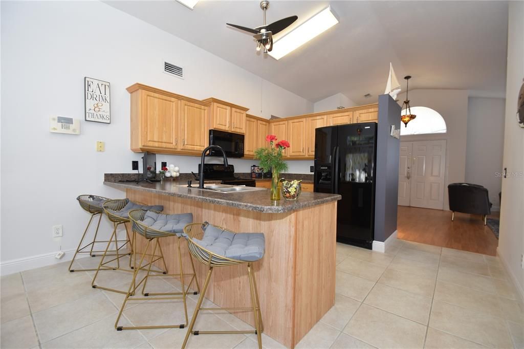 待售: $309,900 (3 贝兹, 2 浴室, 1580 平方英尺)