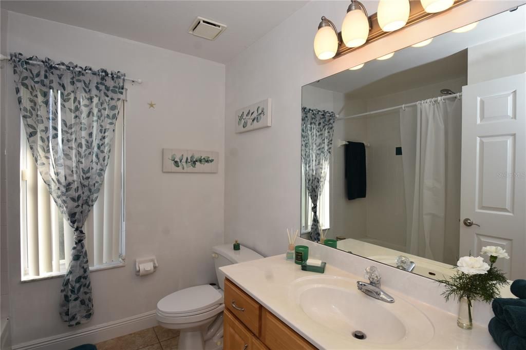 待售: $309,900 (3 贝兹, 2 浴室, 1580 平方英尺)