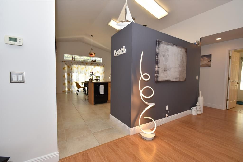 待售: $309,900 (3 贝兹, 2 浴室, 1580 平方英尺)