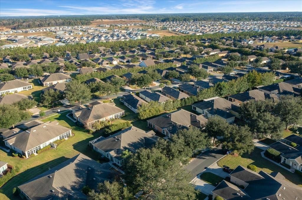 待售: $289,900 (2 贝兹, 2 浴室, 1556 平方英尺)