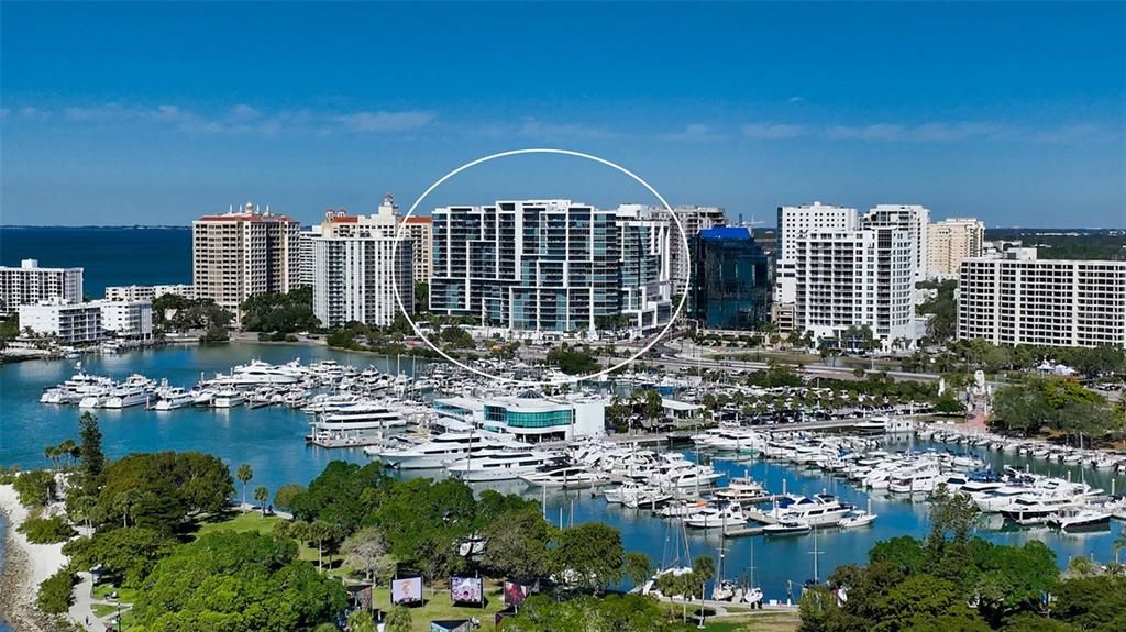 待售: $2,900,000 (2 贝兹, 2 浴室, 1920 平方英尺)