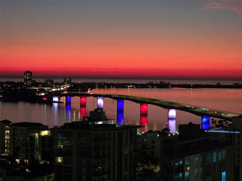 待售: $2,900,000 (2 贝兹, 2 浴室, 1920 平方英尺)