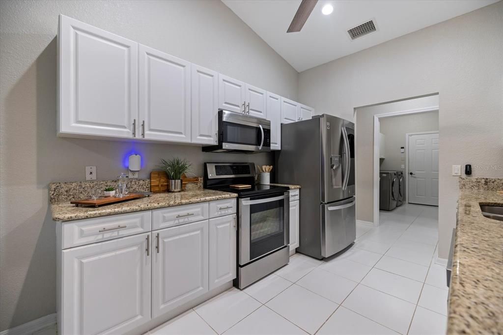 For Sale: $329,900 (4 beds, 2 baths, 1719 Square Feet)