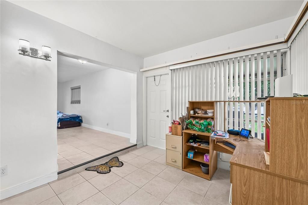 En Venta: $365,000 (2 camas, 1 baños, 1128 Pies cuadrados)