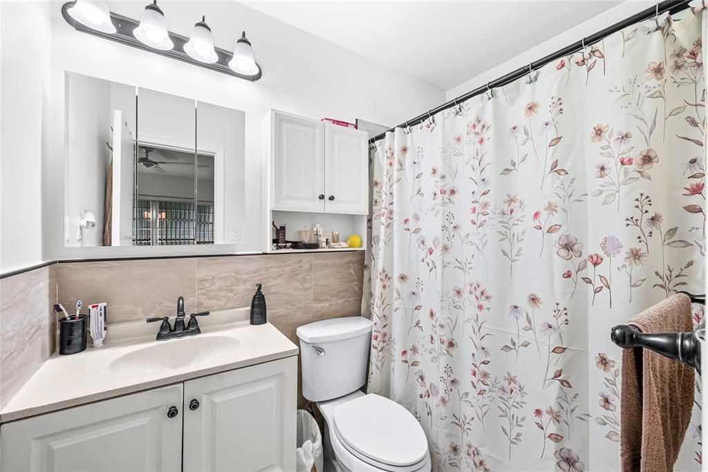 En Venta: $365,000 (2 camas, 1 baños, 1128 Pies cuadrados)