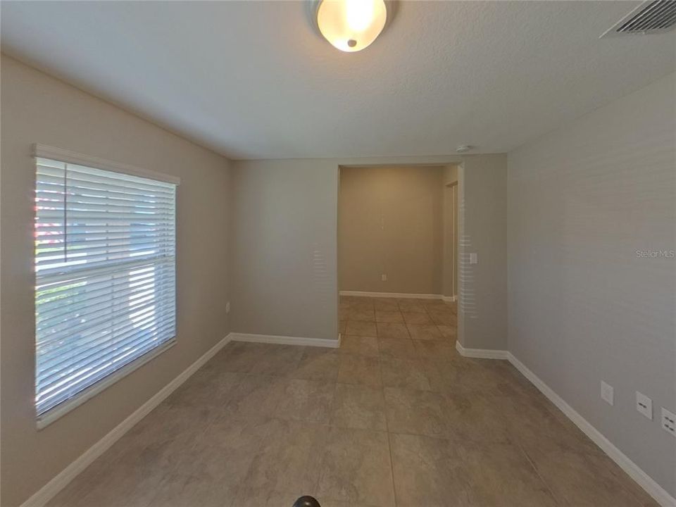 En Renta: $2,499 (4 camas, 2 baños, 2446 Pies cuadrados)