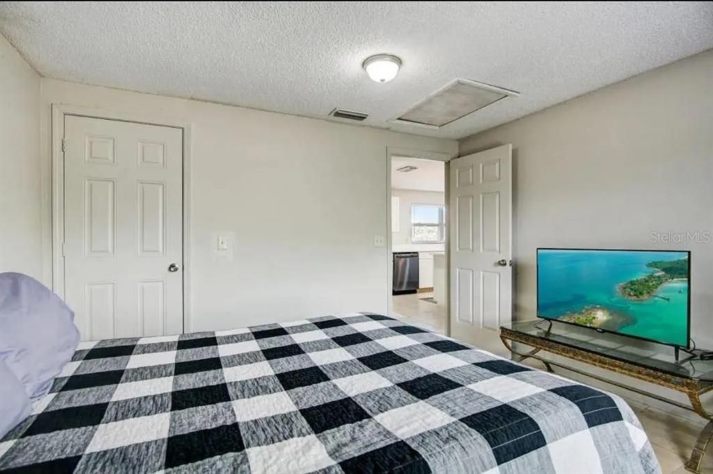 待售: $345,000 (3 贝兹, 2 浴室, 1680 平方英尺)