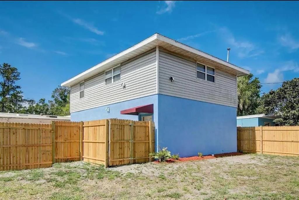 待售: $345,000 (3 贝兹, 2 浴室, 1680 平方英尺)