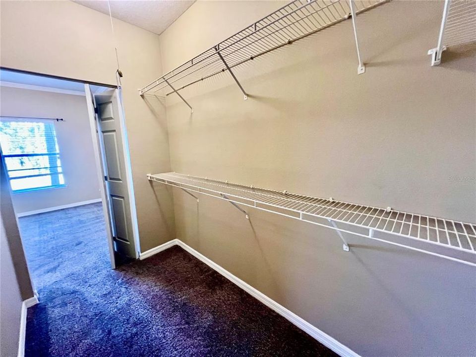 В аренду: $1,999 (2 спален, 2 ванн, 925 Квадратных фут)