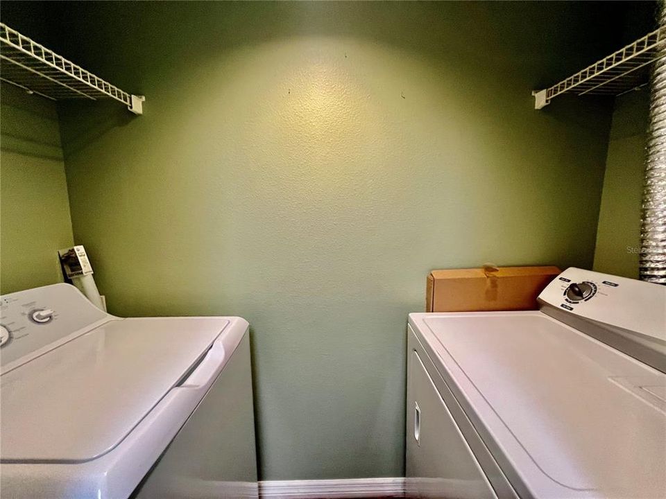 В аренду: $1,999 (2 спален, 2 ванн, 925 Квадратных фут)