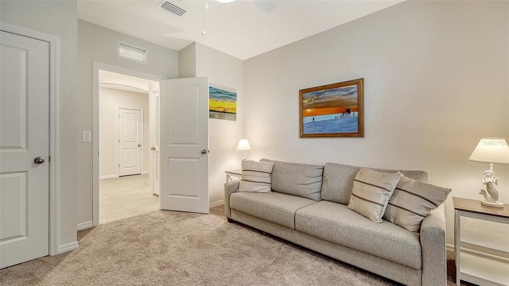 На продажу: $479,000 (4 спален, 2 ванн, 1839 Квадратных фут)