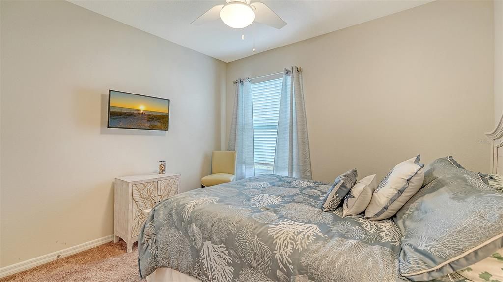 На продажу: $479,000 (4 спален, 2 ванн, 1839 Квадратных фут)