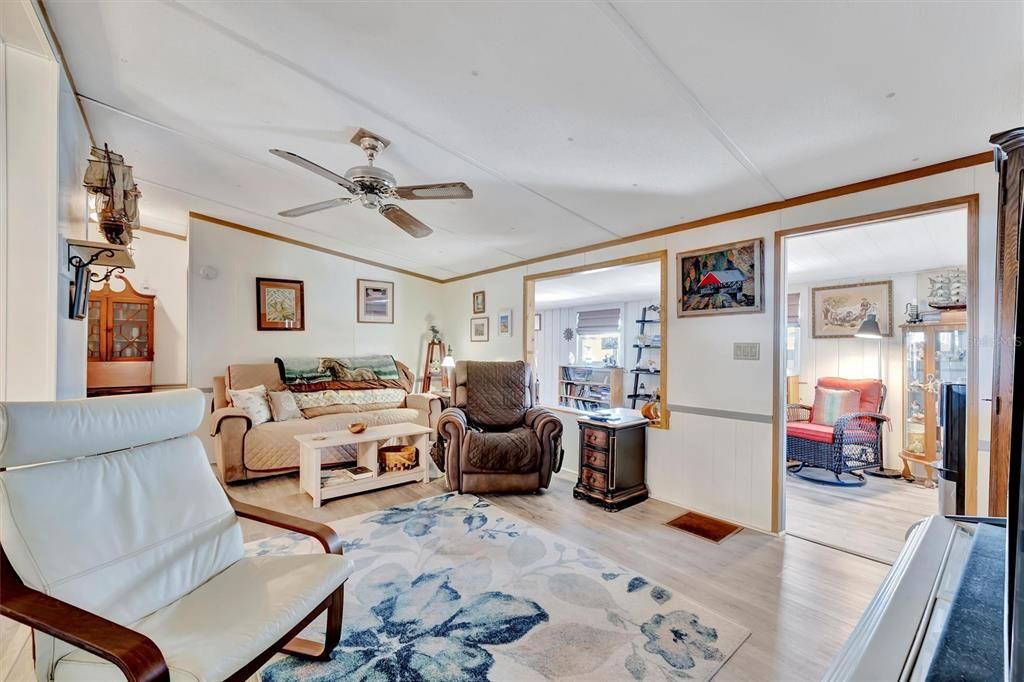 En Venta: $169,900 (2 camas, 2 baños, 1248 Pies cuadrados)