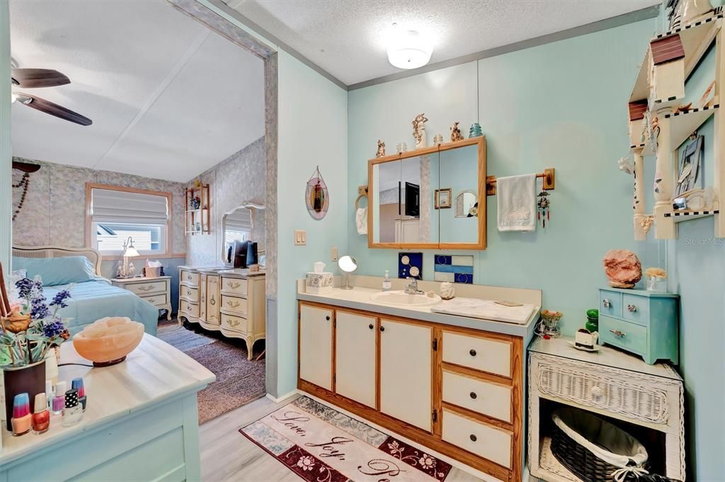 En Venta: $169,900 (2 camas, 2 baños, 1248 Pies cuadrados)