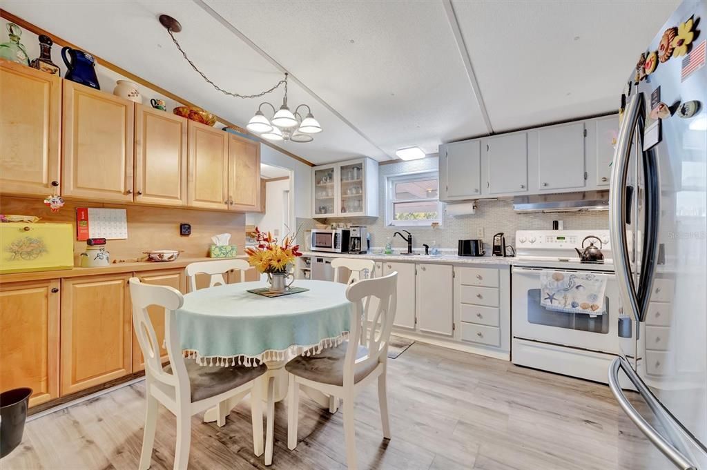 En Venta: $169,900 (2 camas, 2 baños, 1248 Pies cuadrados)