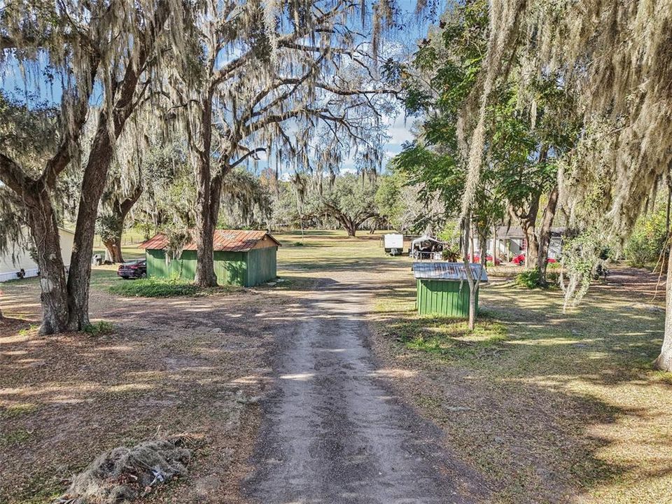 For Sale: $350,000 (6 beds, 4 baths, 2112 Square Feet)