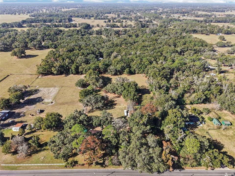 For Sale: $350,000 (6 beds, 4 baths, 2112 Square Feet)