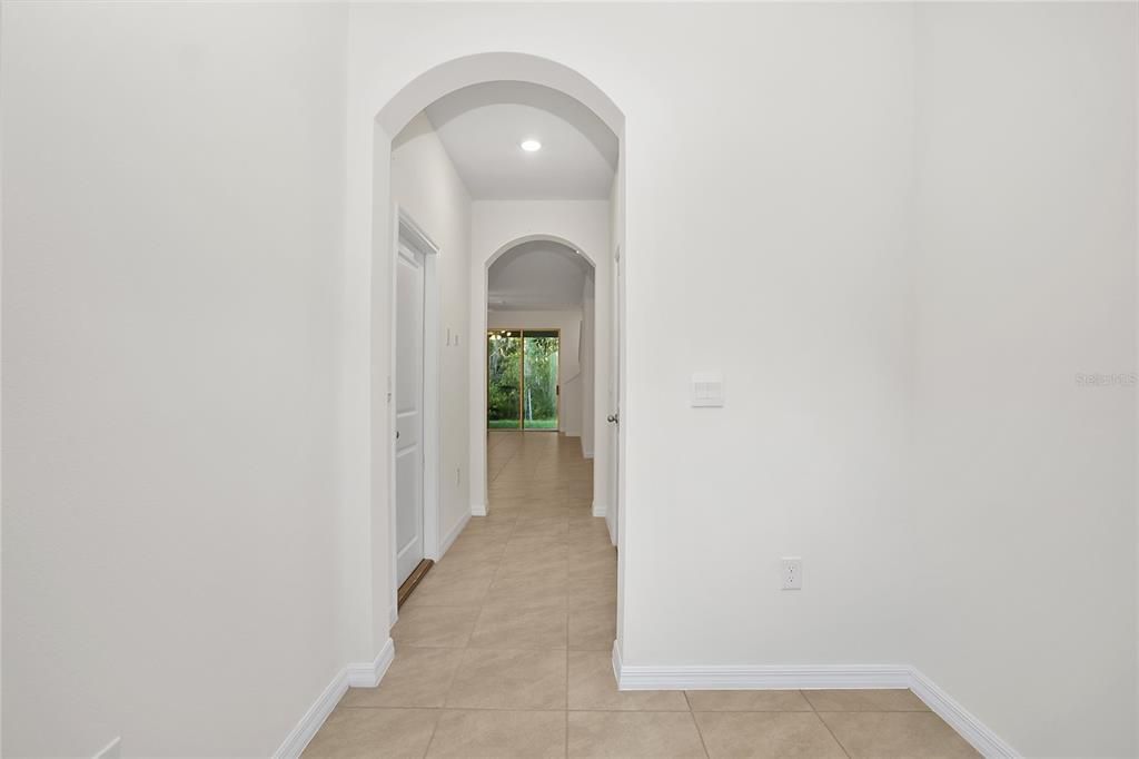 En Renta: $1,950 (3 camas, 2 baños, 1673 Pies cuadrados)