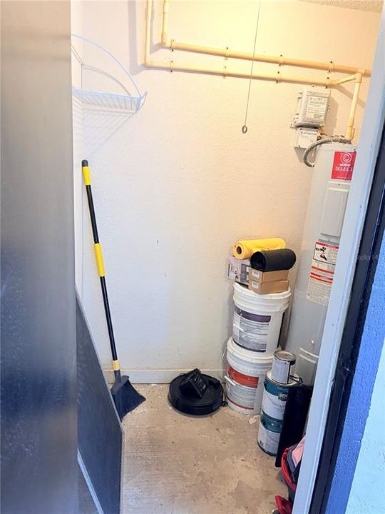 На продажу: $239,900 (2 спален, 2 ванн, 1146 Квадратных фут)