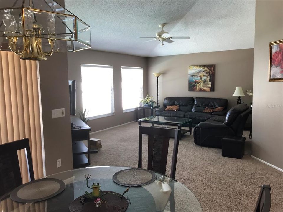 В аренду: $3,200 (3 спален, 2 ванн, 1453 Квадратных фут)