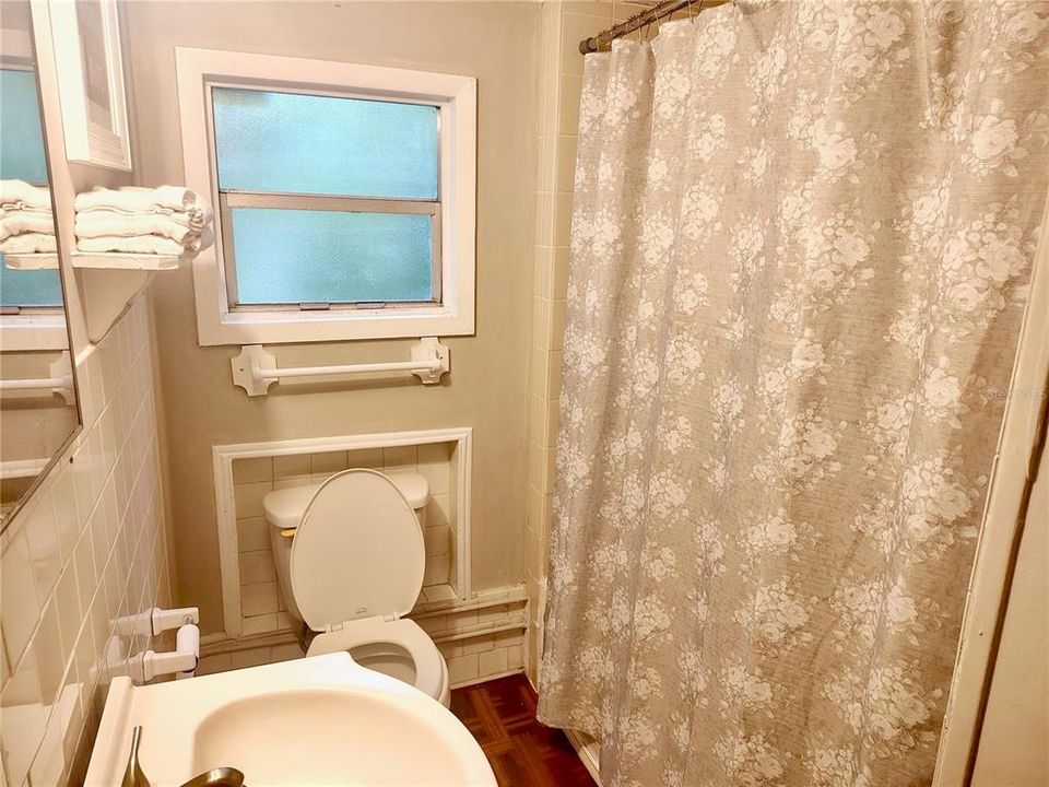 For Sale: $569,000 (0 beds, 0 baths, 4123 Square Feet)