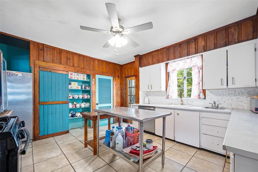 На продажу: $650,000 (0 спален, 0 ванн, 4123 Квадратных фут)