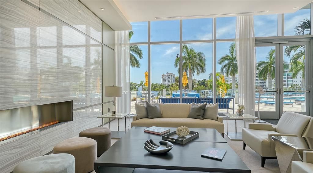 待售: $2,500,000 (2 贝兹, 2 浴室, 1770 平方英尺)