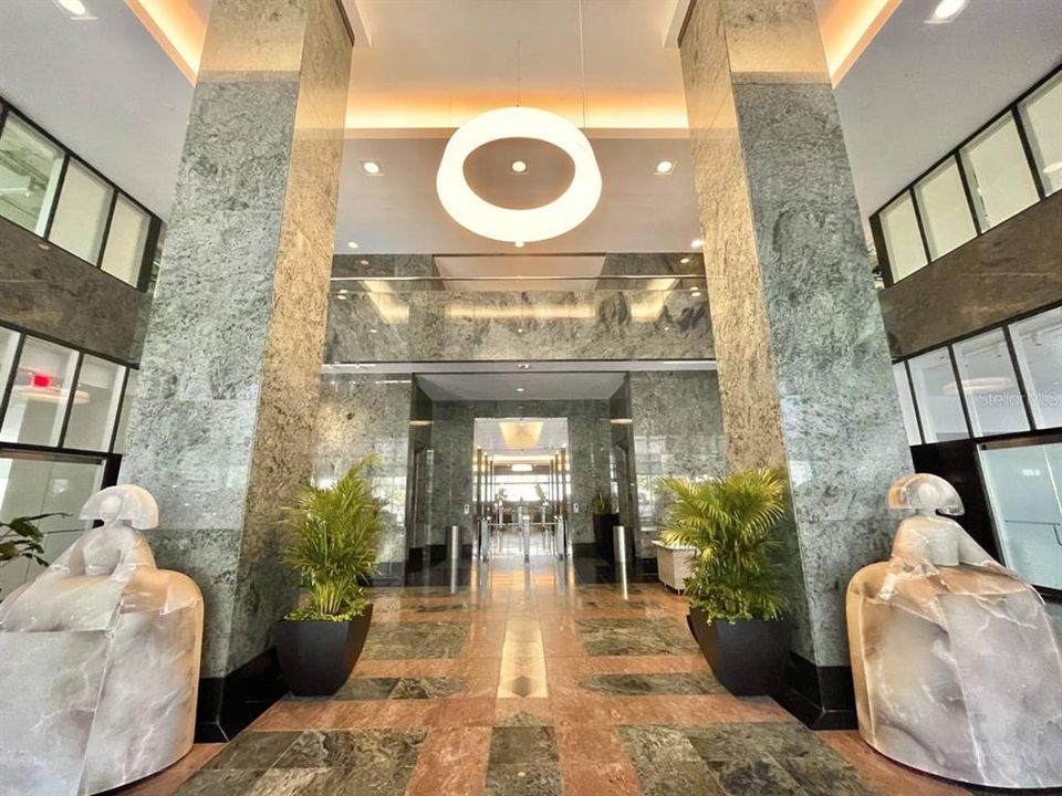 На продажу: $13,912,366 (0 спален, 0 ванн, 0 Квадратных фут)