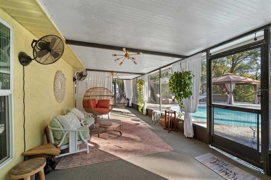 待售: $394,900 (3 贝兹, 2 浴室, 1570 平方英尺)