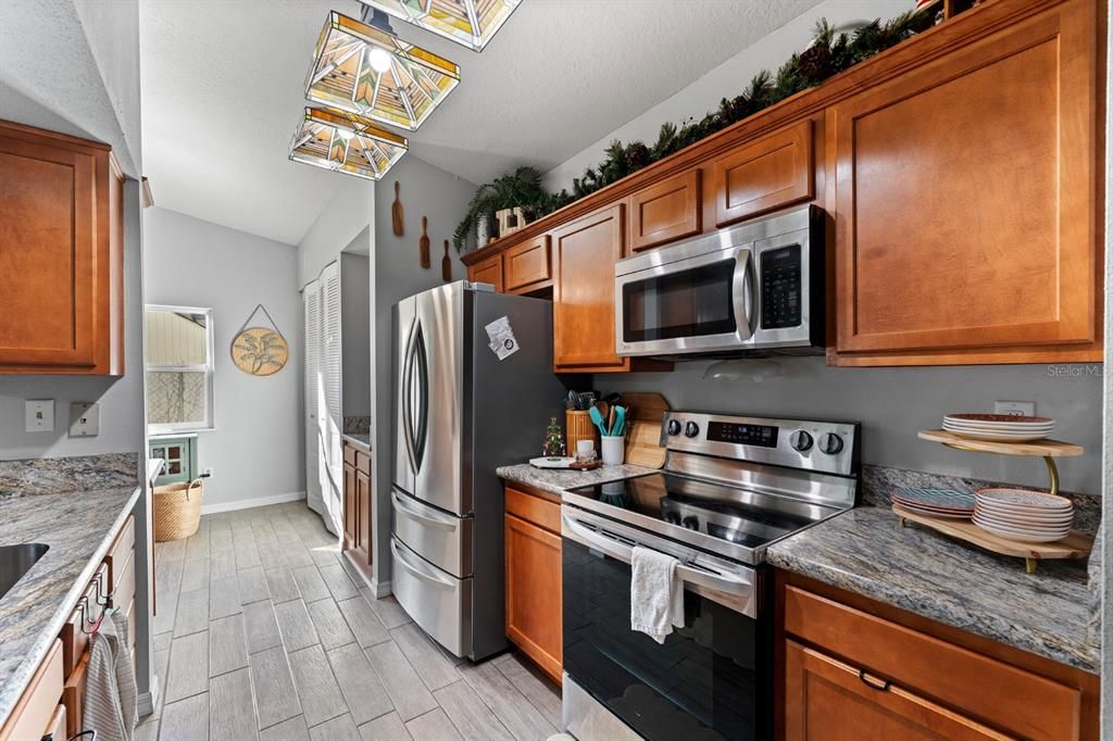 待售: $394,900 (3 贝兹, 2 浴室, 1570 平方英尺)