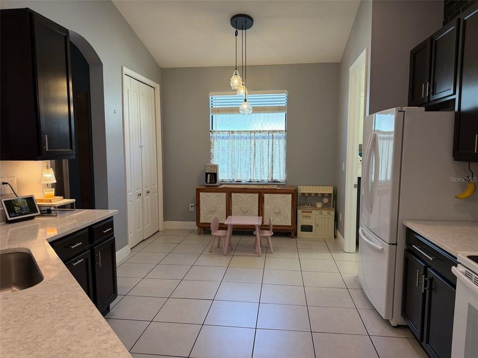 En Renta: $3,000 (4 camas, 2 baños, 1945 Pies cuadrados)